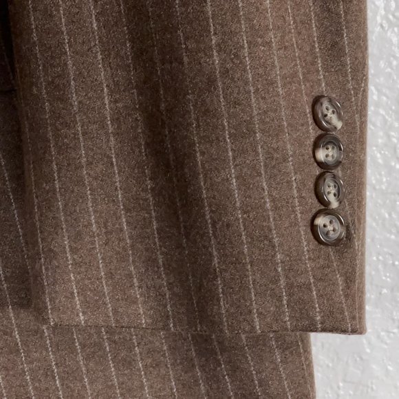 Hickey Freeman Madison Worsted Wool Pinstripe Blazer in Brown Men's Size 44R - Picture 5 of 9